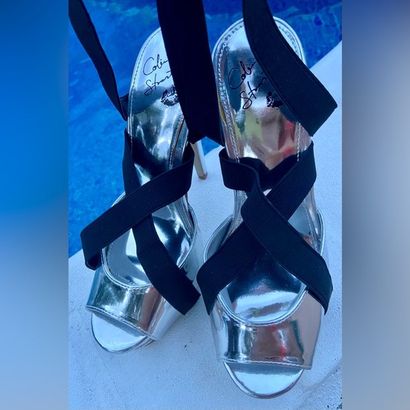 SHINY SILVER PLATFORM STILETTOS WITH BLACK STRETCHY STRAPS — NEW — SIZE 7 - Picture 16 of 17